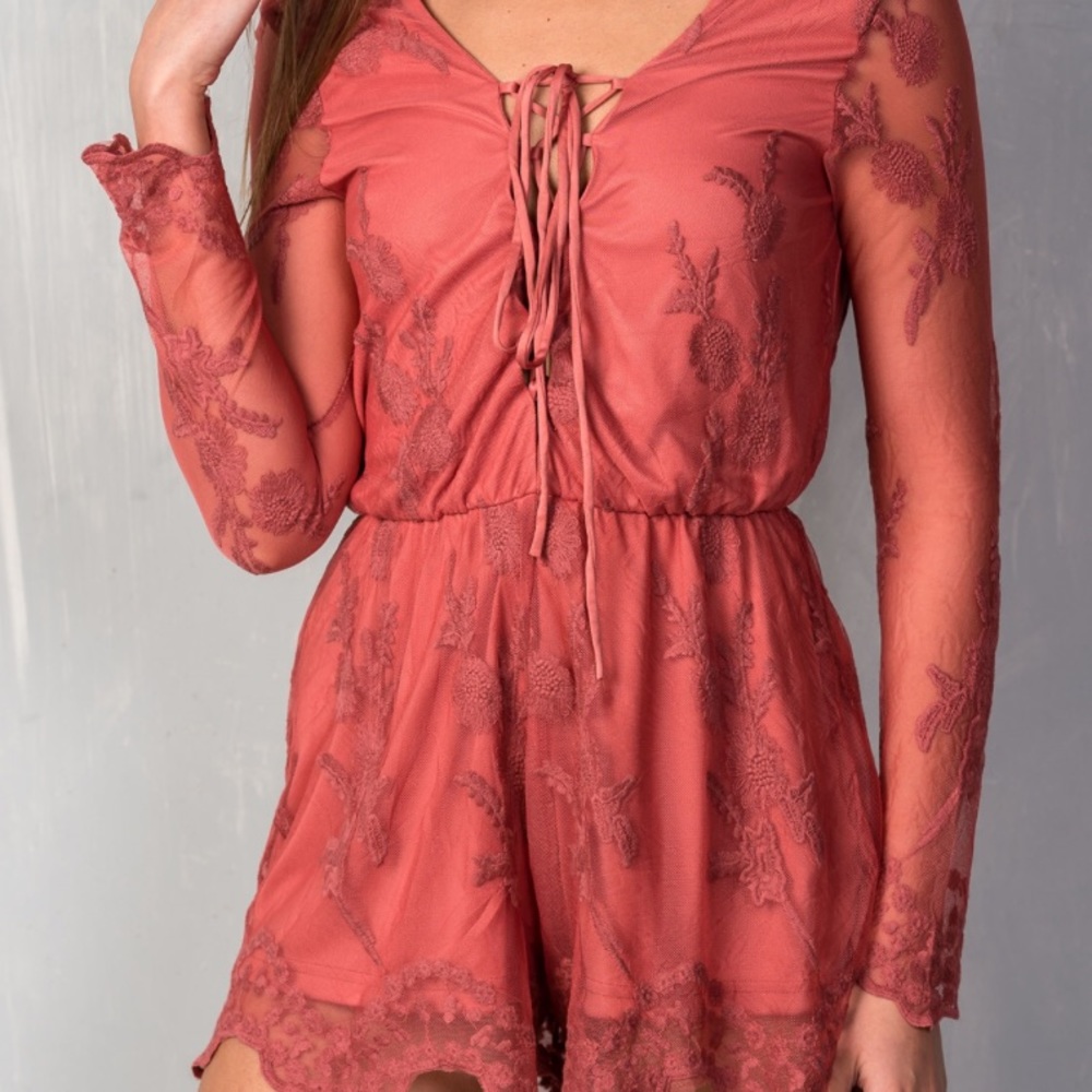 APRICOT EMBROIDERED LACE ROMPER - Picture 3 of 3